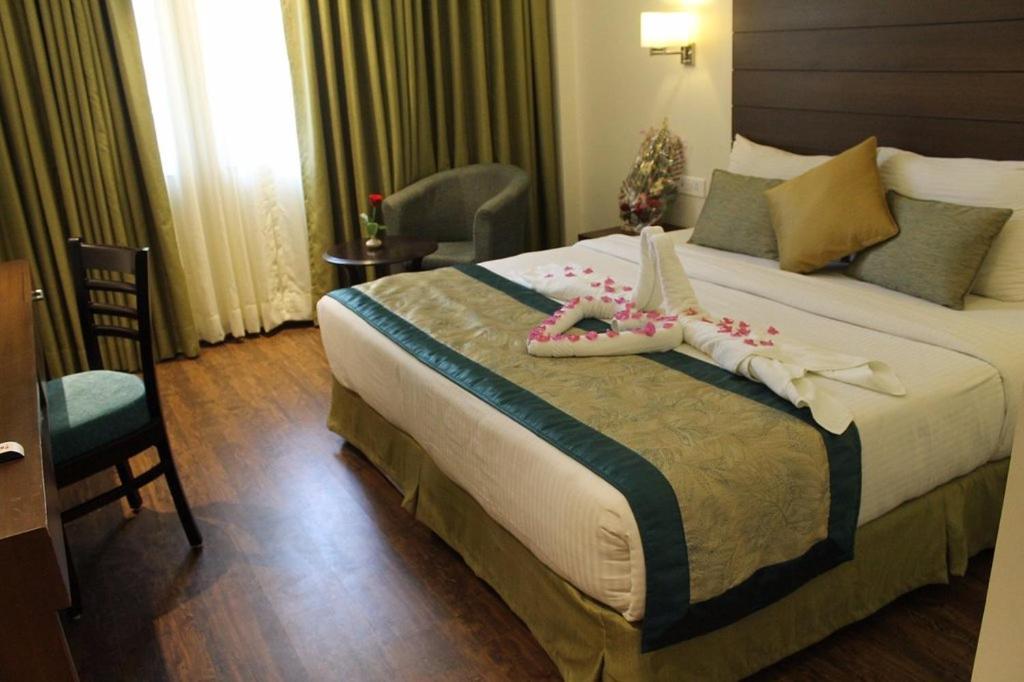 Hotel Aravali Heights Alvar Kültér fotó