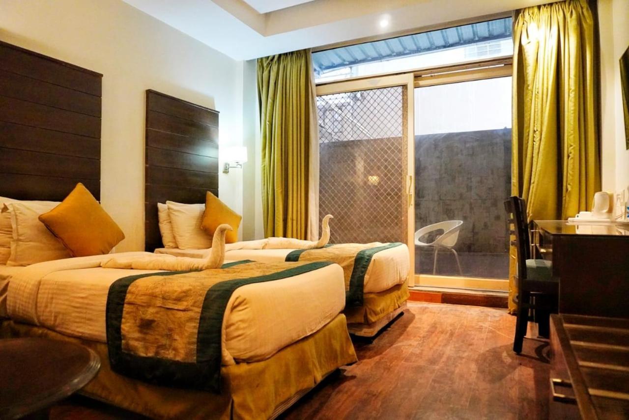 Hotel Aravali Heights Alvar Kültér fotó