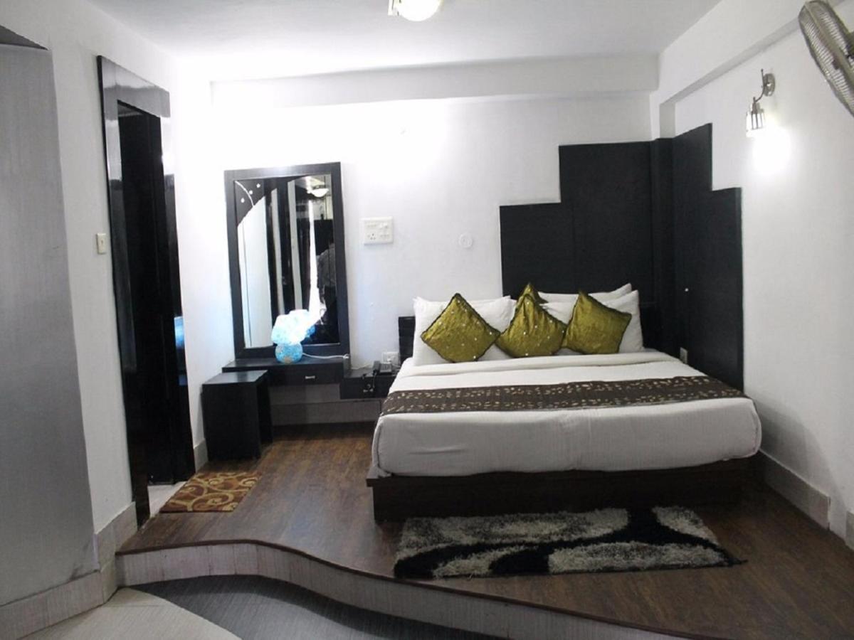 Hotel Aravali Heights Alvar Kültér fotó