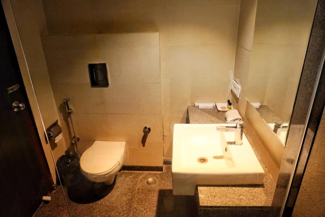 Hotel Aravali Heights Alvar Kültér fotó